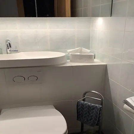 Sunny In With Garden ויסונה