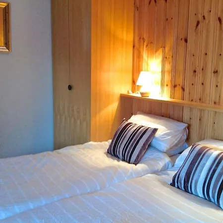 Sunny In With Garden ויסונה